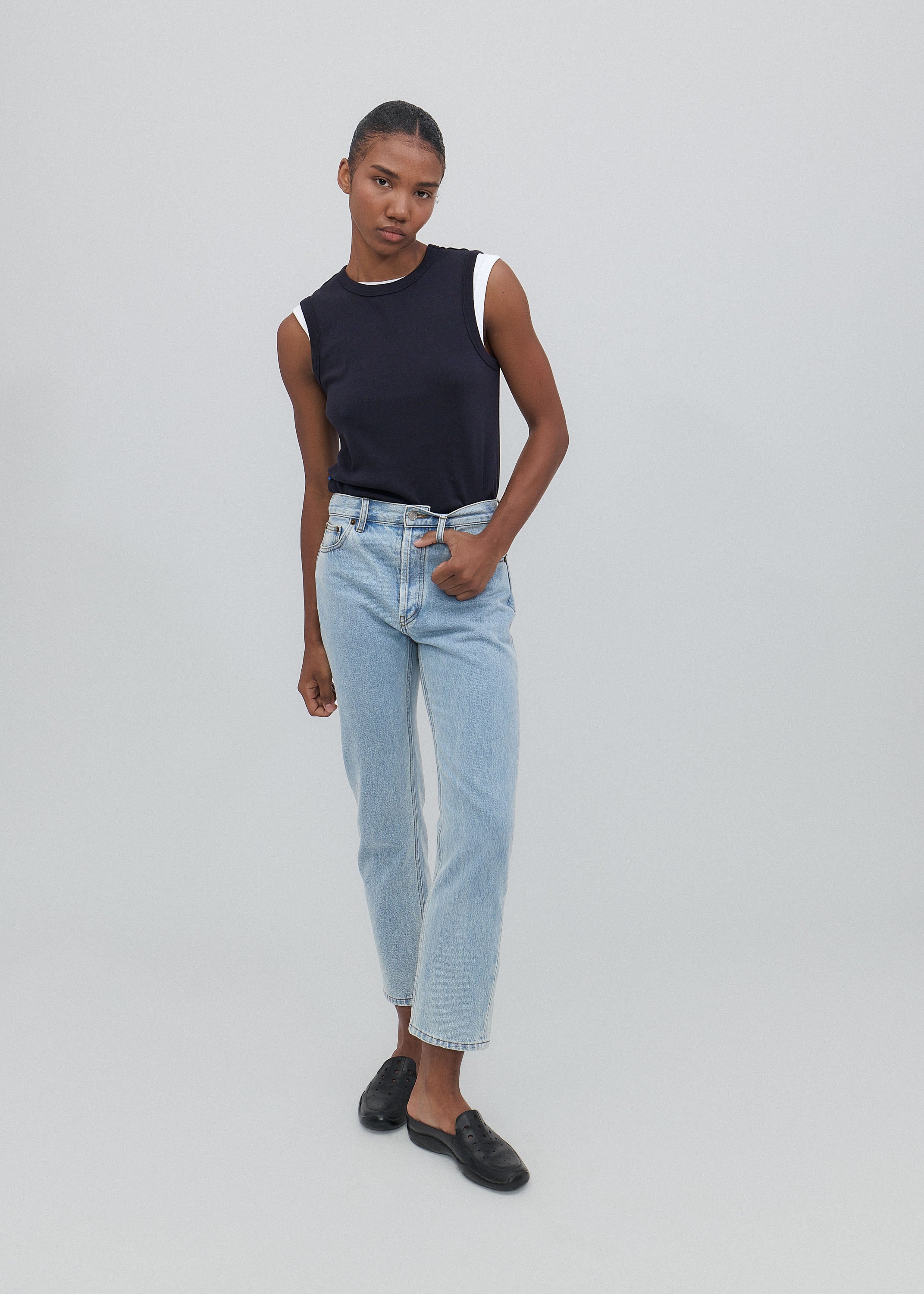 Tate in Vintage Blue