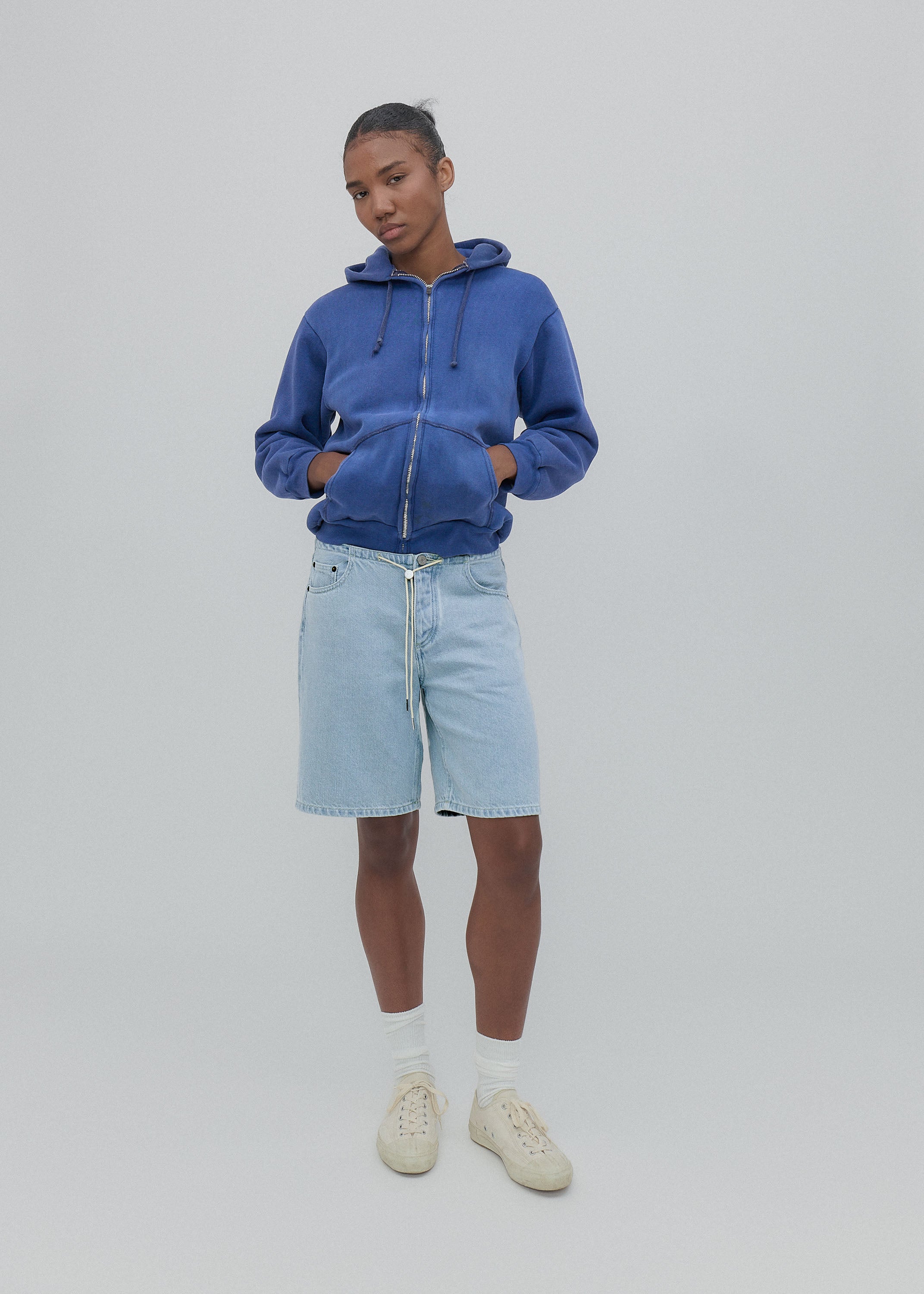 Cool Shorts in Vintage Blue