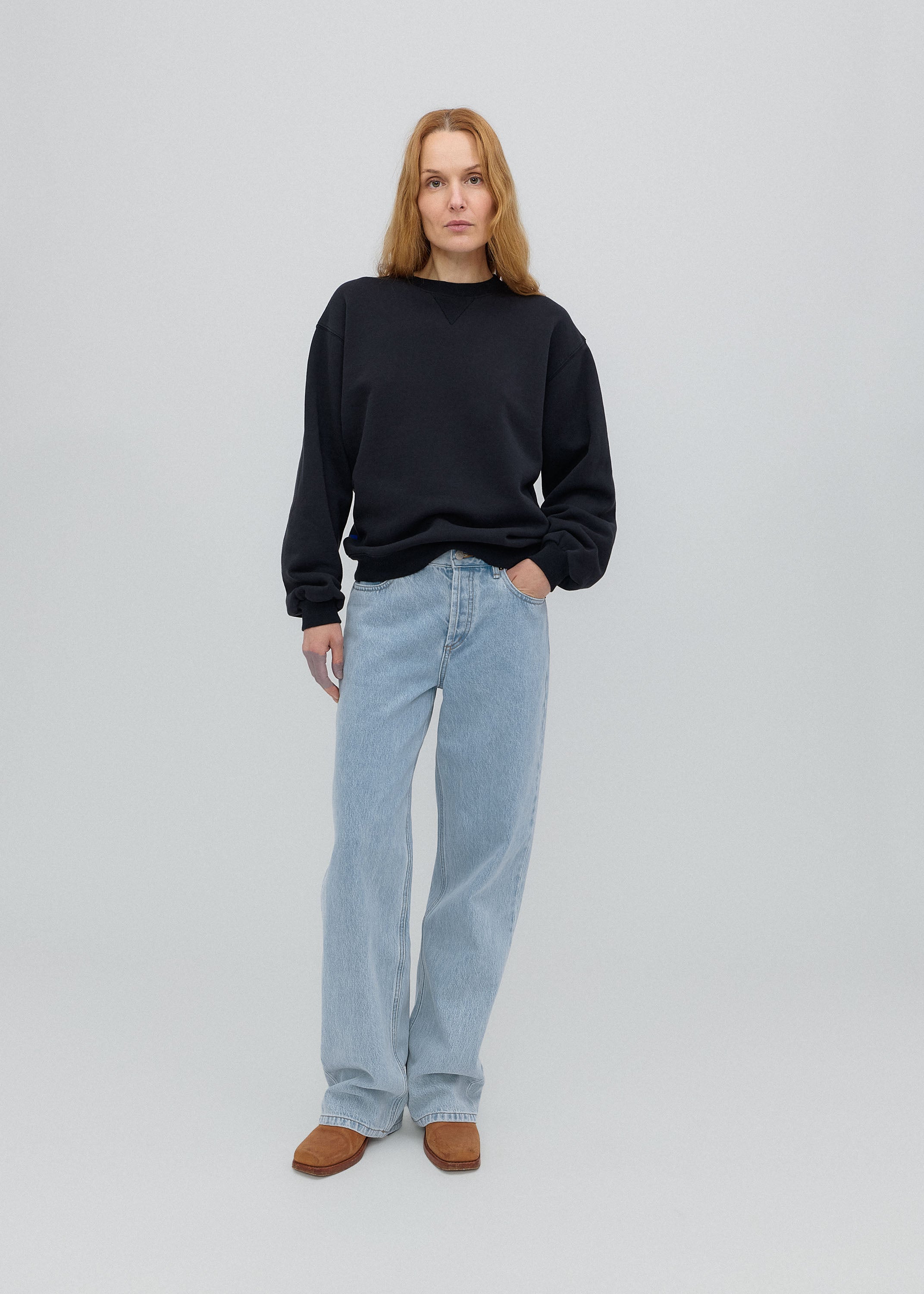 The Sweatshirt in Black