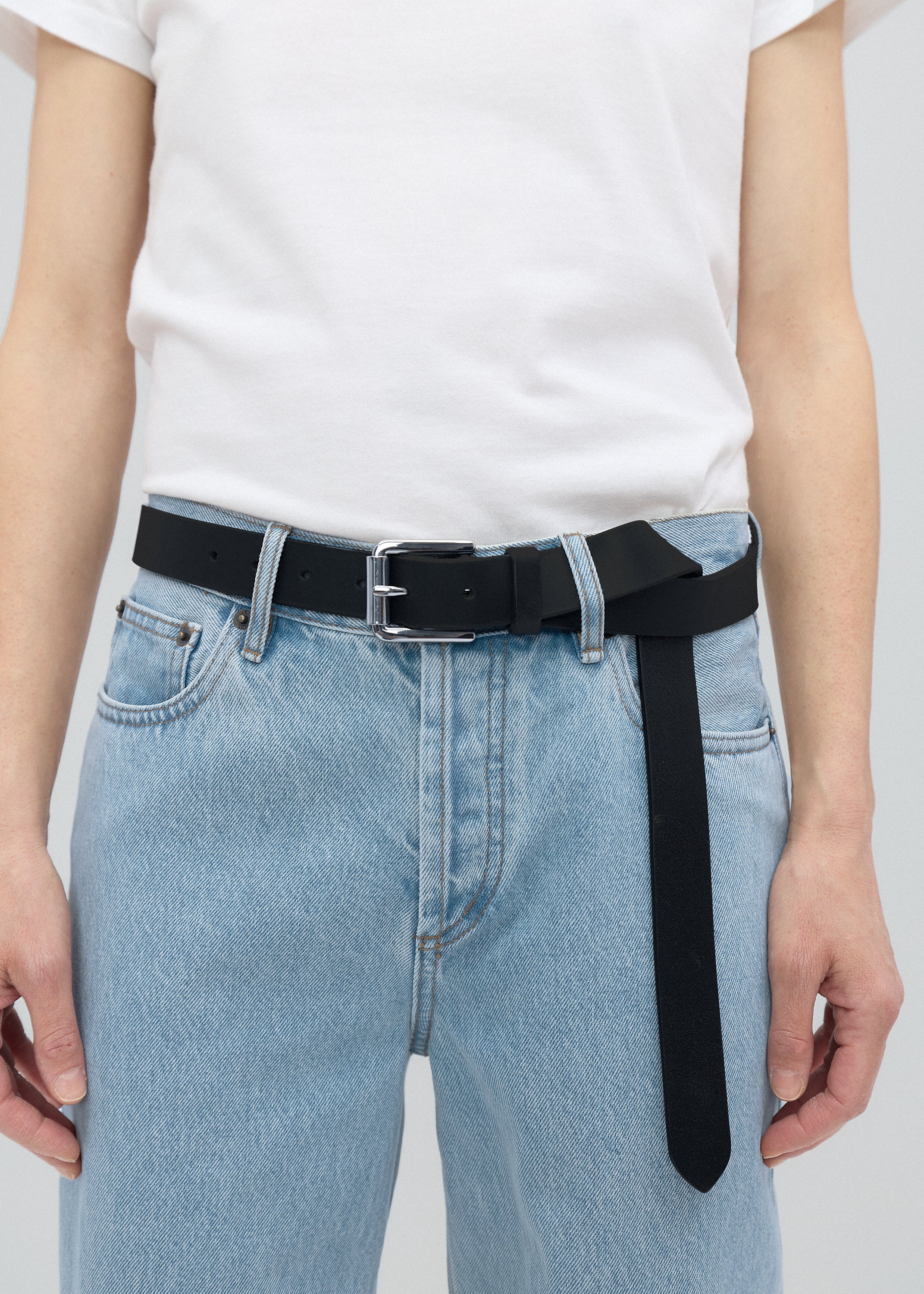 Long Belt in Black