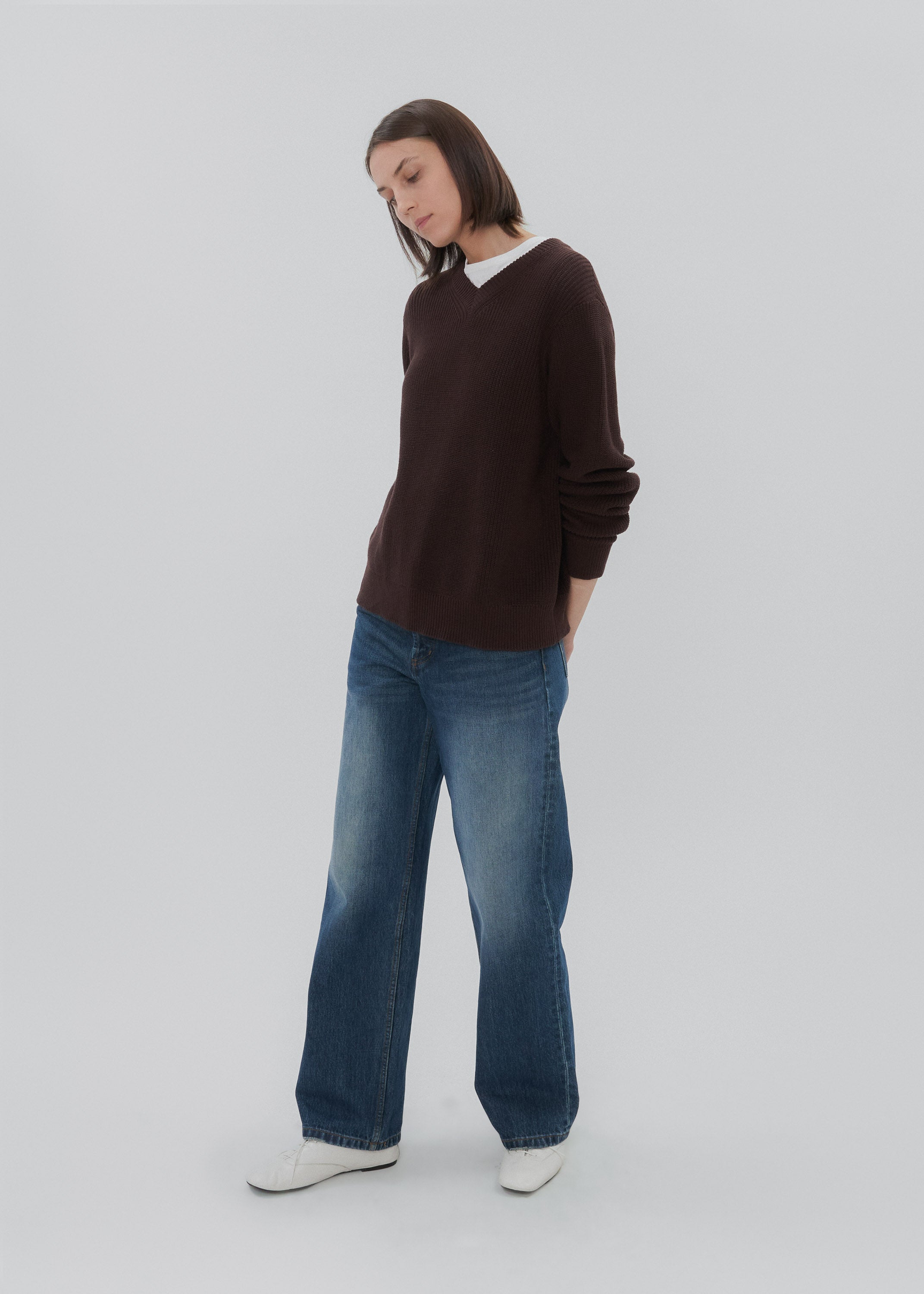 Hotel Sweater Long Sleeve in Chocolate