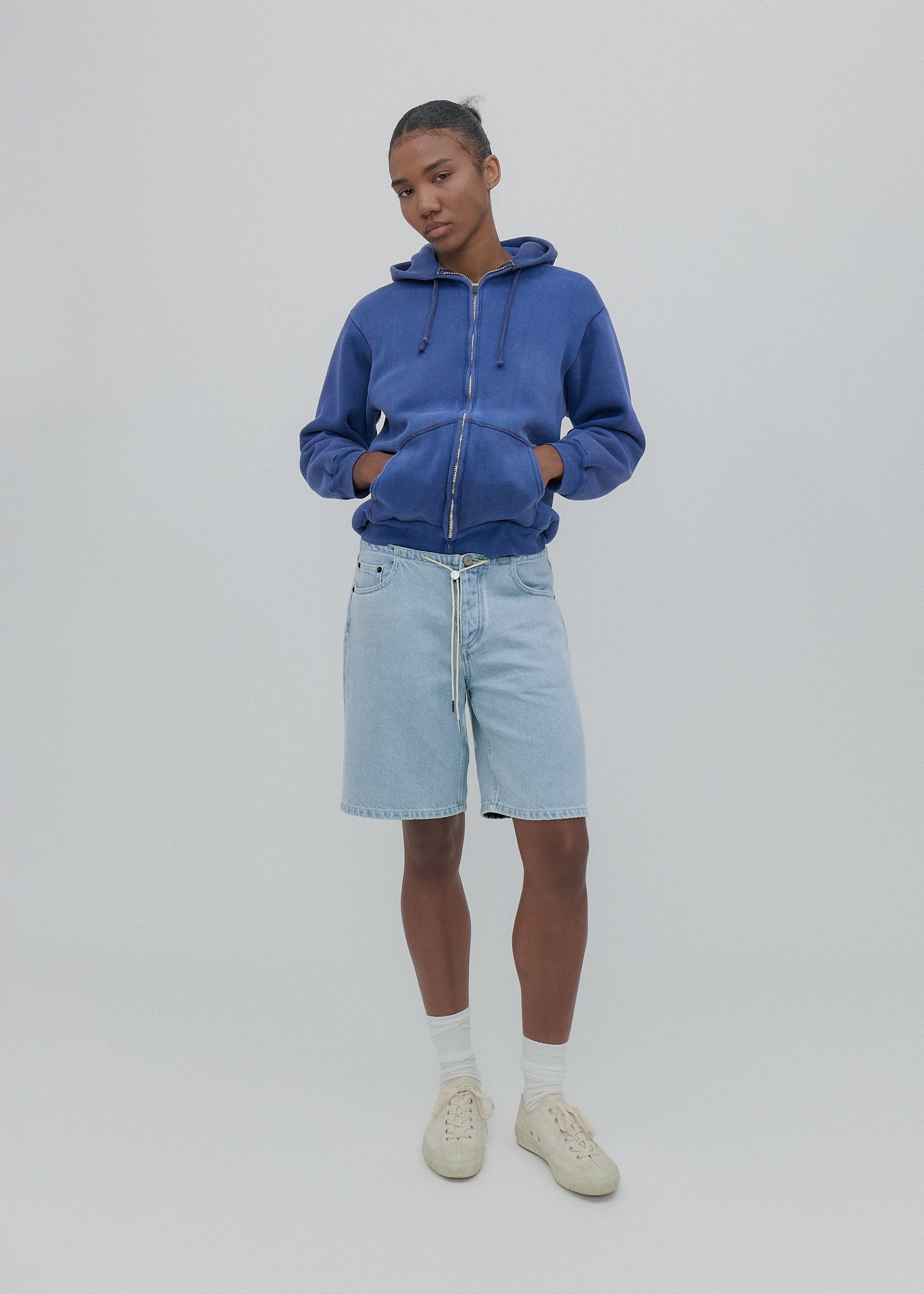 Cool Shorts in Vintage Blue