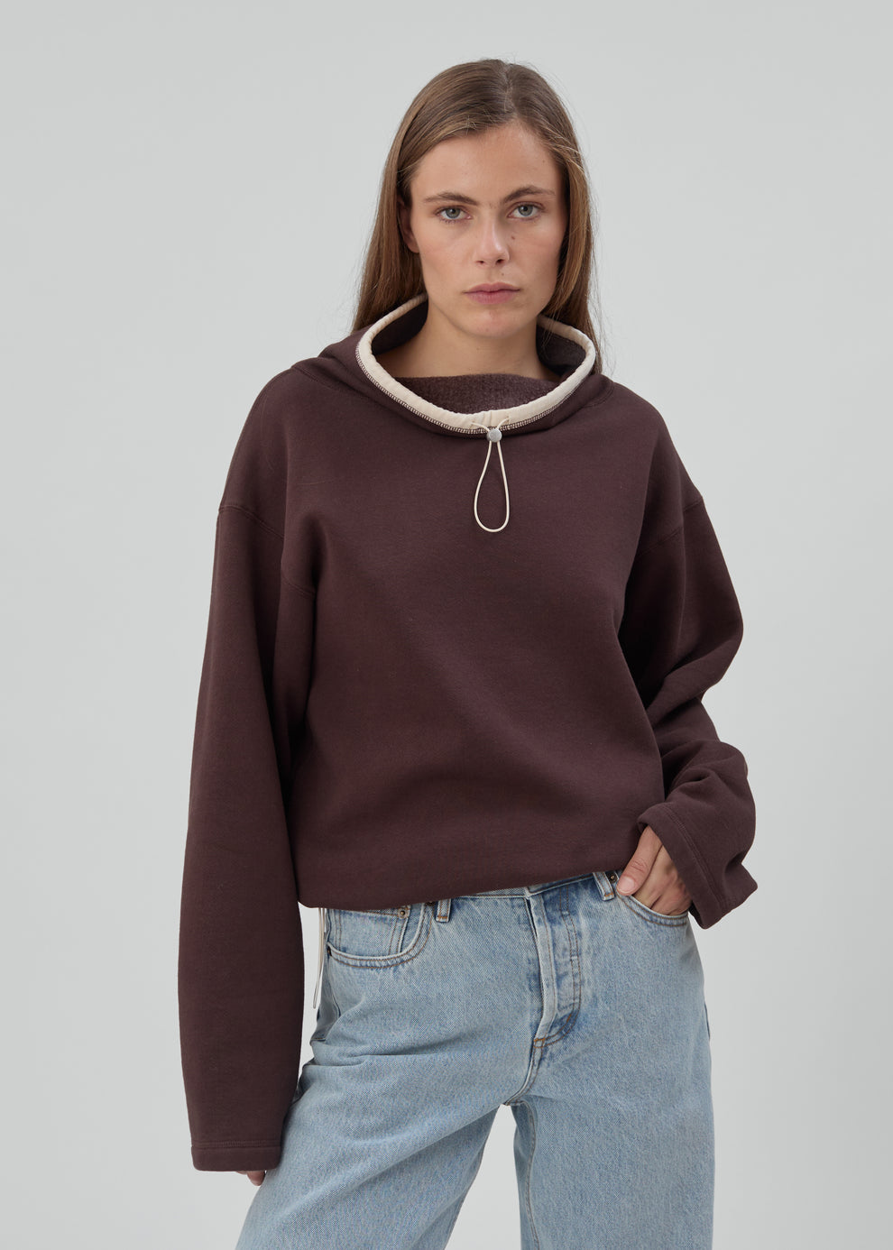 Rec Pullover in Chocolate Brown