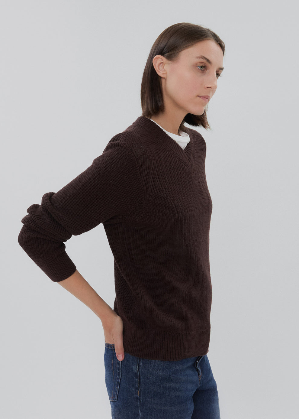 Hotel Sweater Long Sleeve in Chocolate